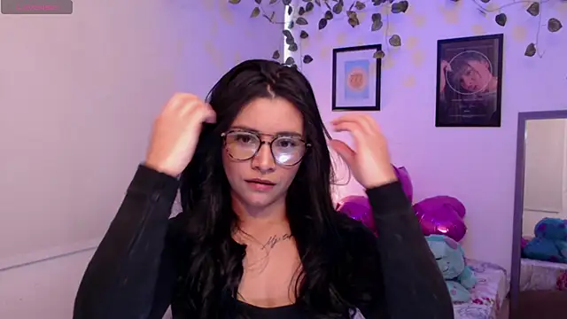 MarilynWhite  online show from 10-11-25, 08:43