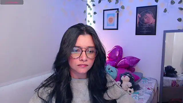 MarilynWhite  online show from 10-10-25, 06:31