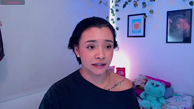 MarilynWhite  online show from 10-13-25, 07:48