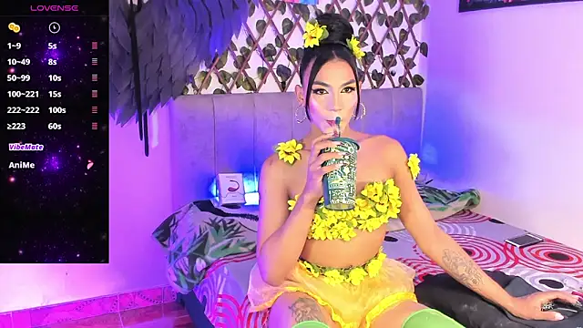 jessika rabitts online show from 10-30-25, 01:53