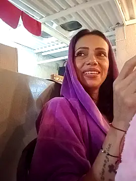 Mariam Lopez   online show from 02-14-26, 05:51