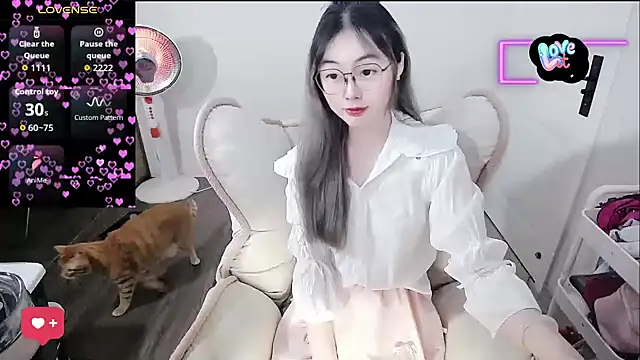 baby-yaya20 online show from 03-15-26, 12:12