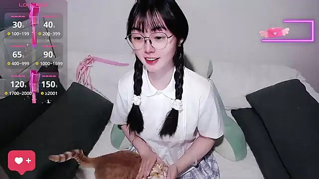 Snapshot of baby-yaya20 chatting on 06-09-26, 11:22 baby-yaya20 online show from 06-09-26, 11:22