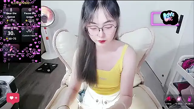 baby-yaya20 online show from 03-14-26, 11:05