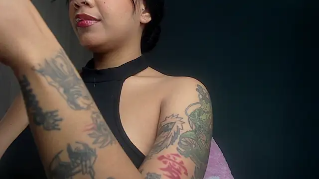 Snapshot of ObeyVal chatting on 10-02-25, 11:08 ObeyVal online show from 10-02-25, 11:08