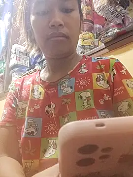 Snapshot of Sweet_Asian25 chatting on 06-16-26, 09:15 Sweet Asian25 online show from 06-16-26, 09:15