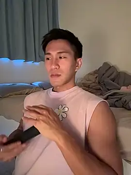 Snapshot of gooodboiii chatting on 11-22-25, 09:19 gooodboiii online show from 11-22-25, 09:19