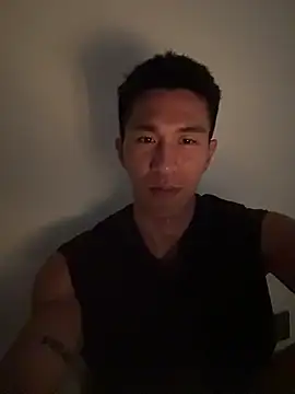 Snapshot of gooodboiii chatting on 03-13-26, 02:44 gooodboiii online show from 03-13-26, 02:44