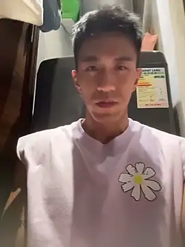 Snapshot of gooodboiii chatting on 03-18-26, 04:30 gooodboiii online show from 03-18-26, 04:30