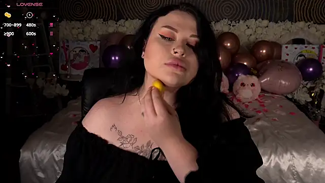 SerahMirabeli online show from 02-14-26, 08:42