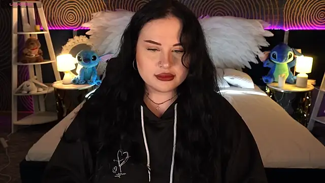 SerahMirabeli online show from 11-13-25, 07:40