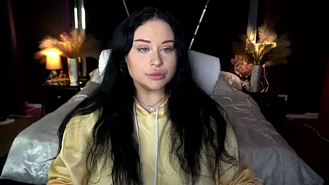 SerahMirabeli online show from 11-14-25, 08:12