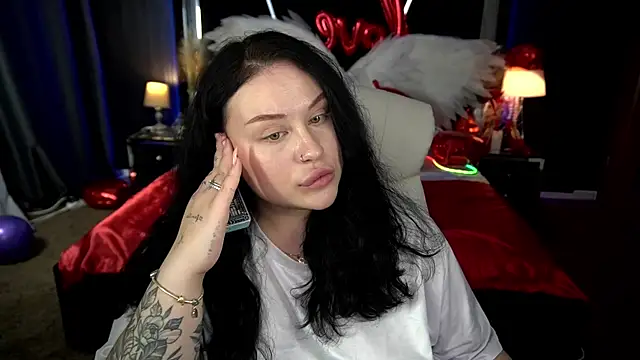 SerahMirabeli online show from 02-11-26, 08:20