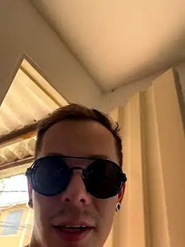 dimitryivanovv online show from 10-04-25, 06:42