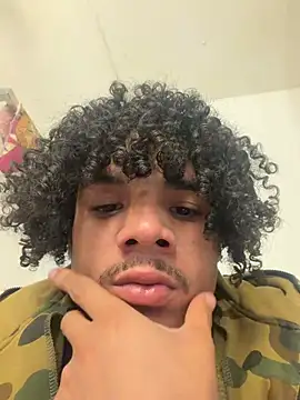 Snapshot of Cartyiii chatting on 07-18-26, 11:35 Cartyiii online show from 07-18-26, 11:35