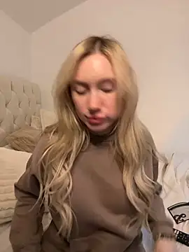 SexySaraxxoo online show from 11-20-25, 09:43