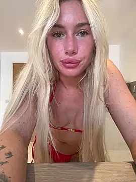SexySaraxxoo online show from 06-24-26, 11:53