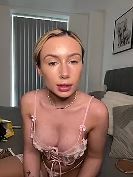 SexySaraxxoo online show from 02-11-26, 03:12