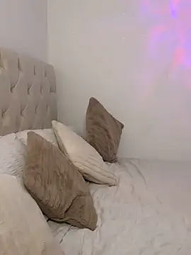 SexySaraxxoo online show from 11-07-25, 01:10