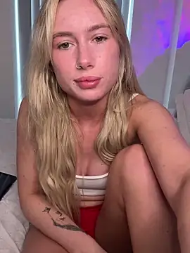 SexySaraxxoo online show from 02-05-26, 11:50