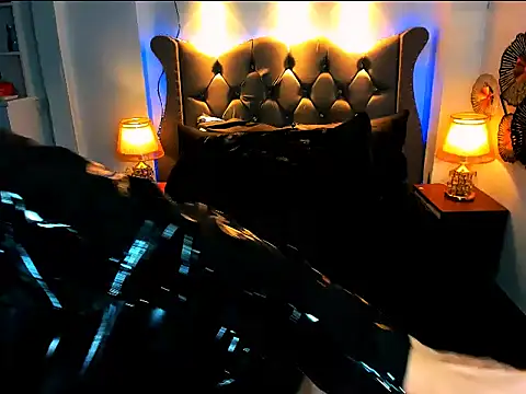 Snapshot of AiraHugeTop chatting on 12-16-25, 02:49 AiraHugeTop online show from 12-16-25, 02:49