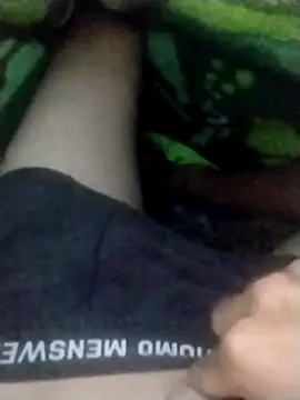 Max novato online show from 12-20-25, 01:30