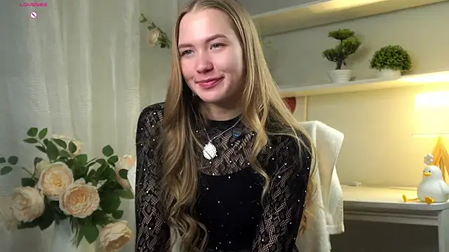 AlbaMesick online show from 04-18-26, 12:29