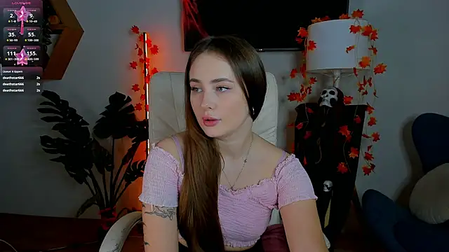 Sweet  Amily online show from 10-27-25, 01:23