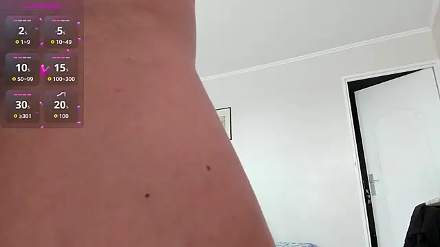 Snapshot of lannaah_ chatting on 09-22-25, 03:29 lannaah online show from 09-22-25, 03:29