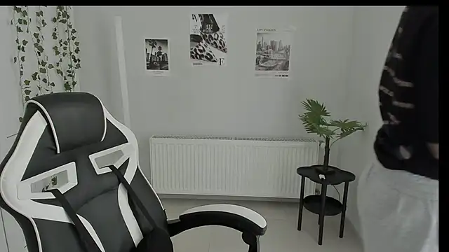 NeyliDream online show from 05-27-26, 12:23