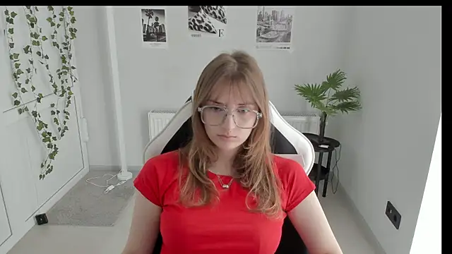 NeyliDream online show from 05-20-26, 12:02