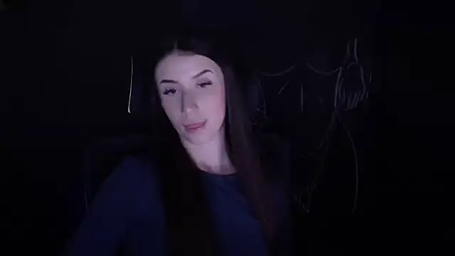 Snapshot of AlisaBubbles chatting on 10-08-25, 05:42 AlisaBubbles online show from 10-08-25, 05:42