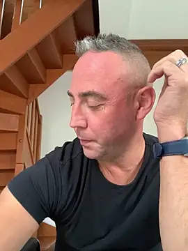 Snapshot of Marronglace1 chatting on 10-03-25, 10:17 Marronglace1 online show from 10-03-25, 10:17