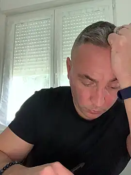 Marronglace1 online show from 01-13-26, 02:43