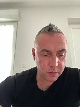 Marronglace1 online show from 03-12-26, 02:54