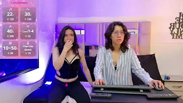 jupiterysaturno online show from 09-11-25, 04:07