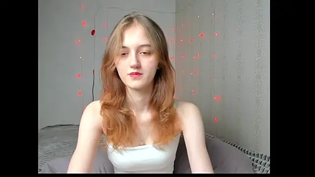 Snapshot of dreamy_pollyyy chatting on 05-16-26, 08:19 dreamy pollyyy online show from 05-16-26, 08:19