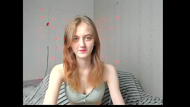 dreamy pollyyy online show from 04-13-26, 04:11