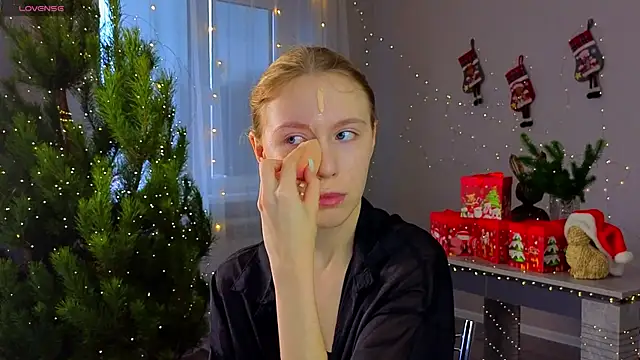 Succubelle online show from 12-21-25, 07:10