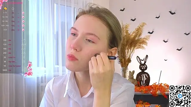 Succubelle online show from 11-05-25, 06:16