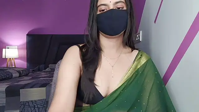 Snapshot of Tanya-mittal chatting on 05-05-26, 03:42 Tanya-mittal online show from 05-05-26, 03:42