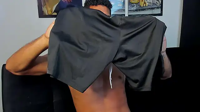 Snapshot of nico_santana chatting on 10-08-25, 03:46 nico santana online show from 10-08-25, 03:46