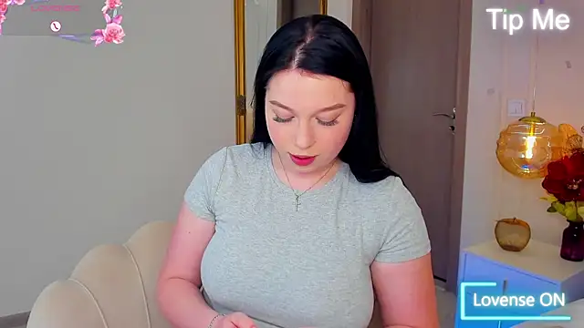 LexiePat online show from 04-17-26, 12:19