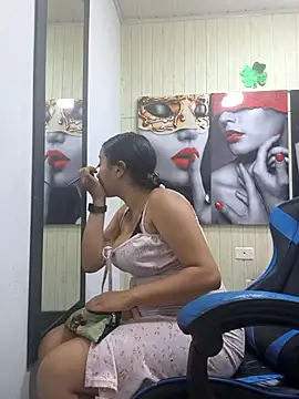 susan mooree online show from 10-24-25, 06:18