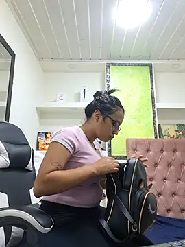 susan mooree online show from 11-09-25, 11:14