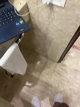 Snapshot of your-hugehard-ashi chatting on 10-28-25, 05:56 your-hugehard-ashi online show from 10-28-25, 05:56