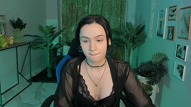 MonicaFarmer online show from 02-03-26, 02:53