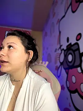 Megaan  More online show from 11-07-25, 02:38