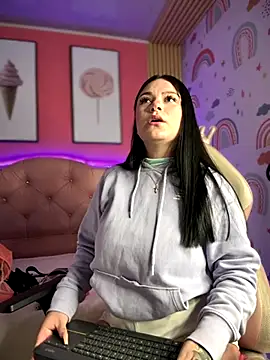 Megaan  More online show from 09-11-25, 02:22