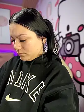 Megaan  More online show from 11-13-25, 01:09